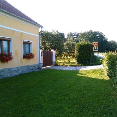 Pension Otevek Trhove Sviny Luaran gambar